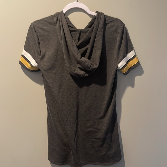 Novelty Hooded T-Shirt - Picture 2 of 4